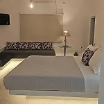 Horizon Sky House With View * Pýrgos