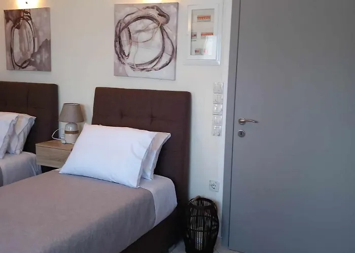 Horizon Sky House With View