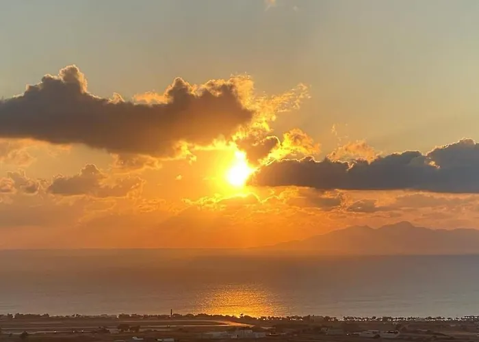 Horizon Sky House With View * Pýrgos