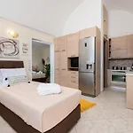 Horizon Sky House With View Tatil Evi Pýrgos